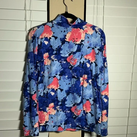 Fabletics Blue and Pink Floral Quarter-Zip Sweatshirt - Picture 5 of 10